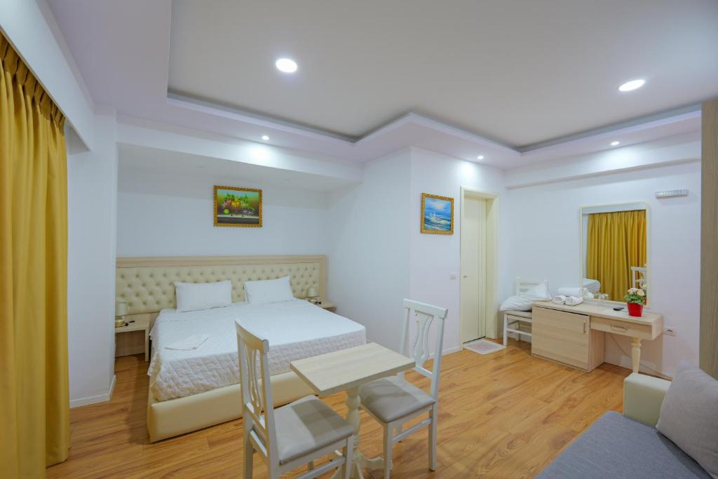 Double Room with Balcony