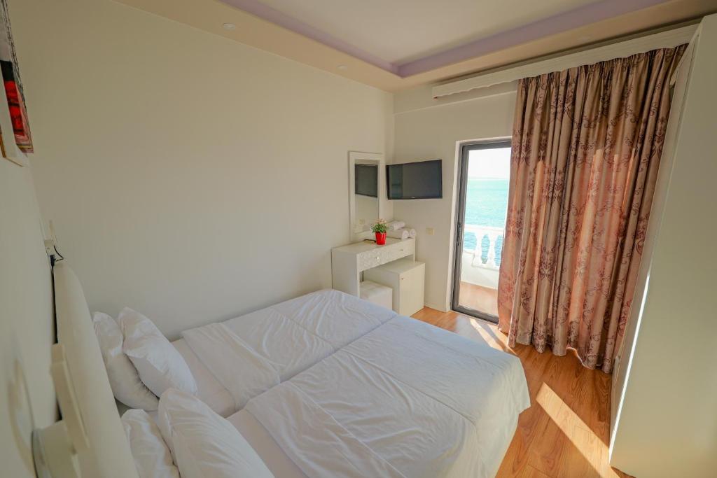 Economy Double or Twin Room